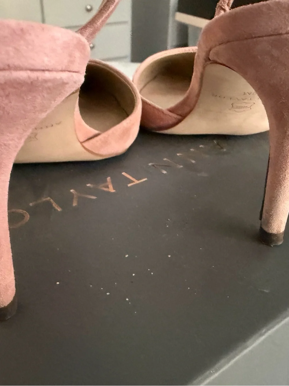 Ann Taylor Kerry Suede Slingback Pump size 8 Color is Paloma - light pink